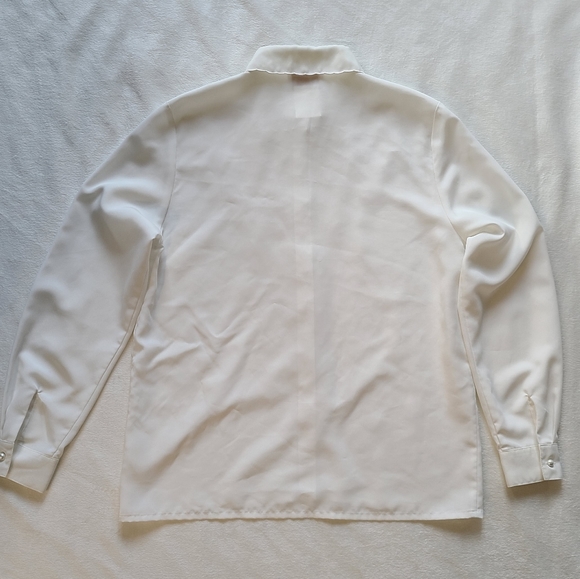 Vintage embroidered flowy shirt - Picture 2 of 6